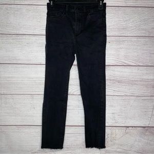 Joe’s Jeans women’s black crop jeans